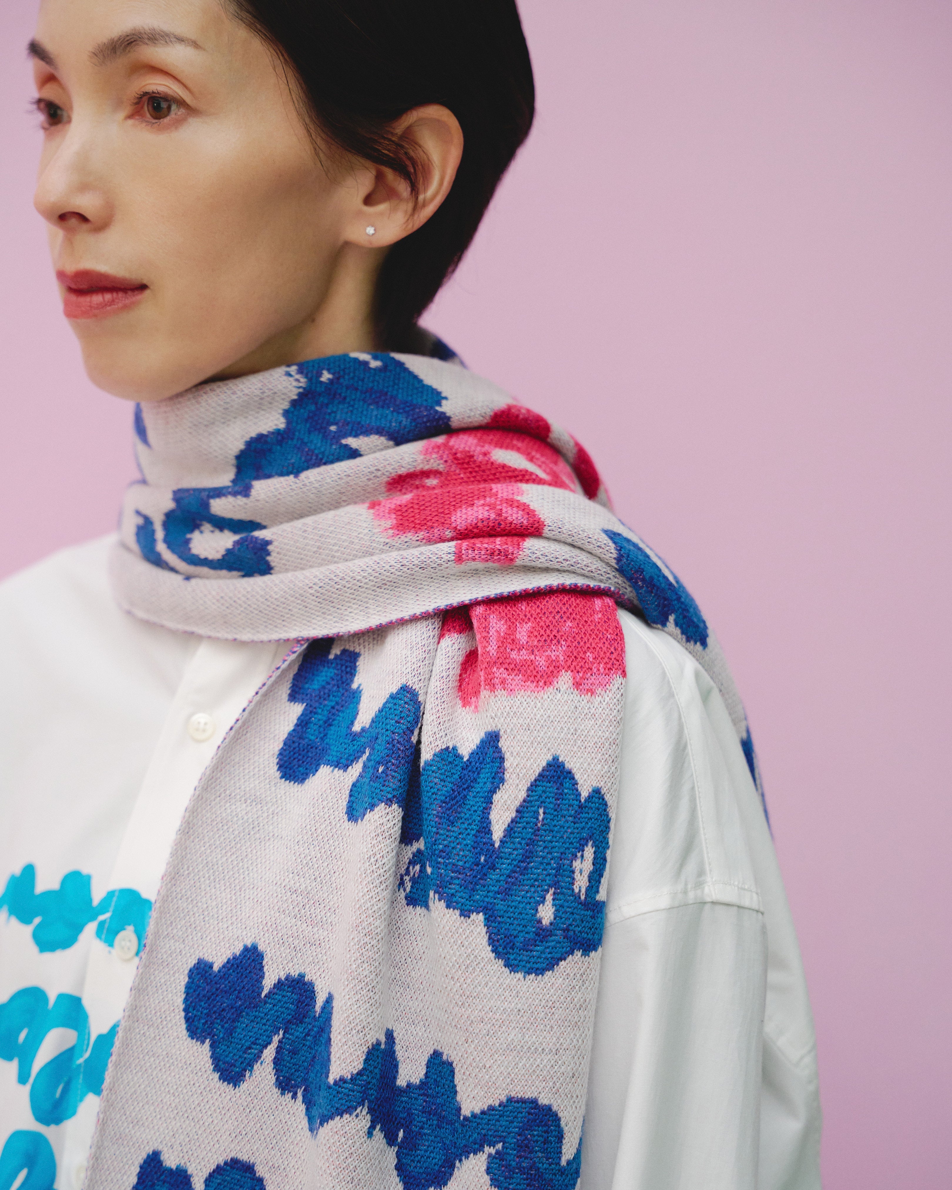 マフラー – HERALBONY