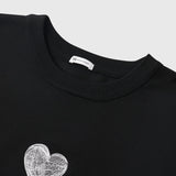 Tricot brodé cœur « Titre inconnu » noir