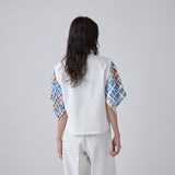Scarf Combination Sleeve T-shirt "Aetoterawaleru"