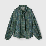 ¥【予約商品|9月下旬お届け】サテンボウタイブラウス「こもれび」Kaoru Iga