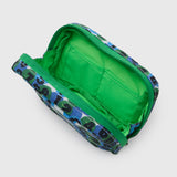 Square pouch "Title Unknown"