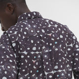 ¥デザインシャツ(ショルダー切替)ブラックB「(無題)(丸)」Sanae Sasaki