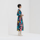 ¥クルーネックワンピース「地球を美しくしようと言う真鍋さん」Ikkei Okukameya