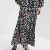 ¥サテンスカート「タイトル不明」Takafumi Yamane