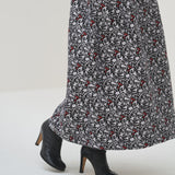 ¥【店舗先行販売】ジャカードスカート「モノクロの世界」Kaede Wajima