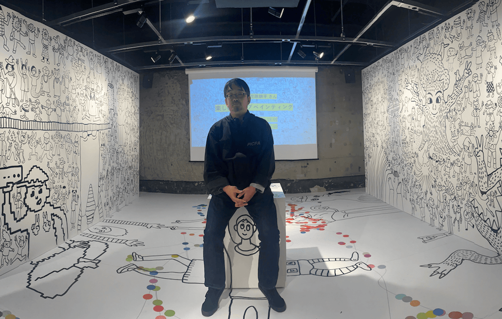 描くことで「否定の声」をかき消す。異彩作家・笠原鉄平の世界