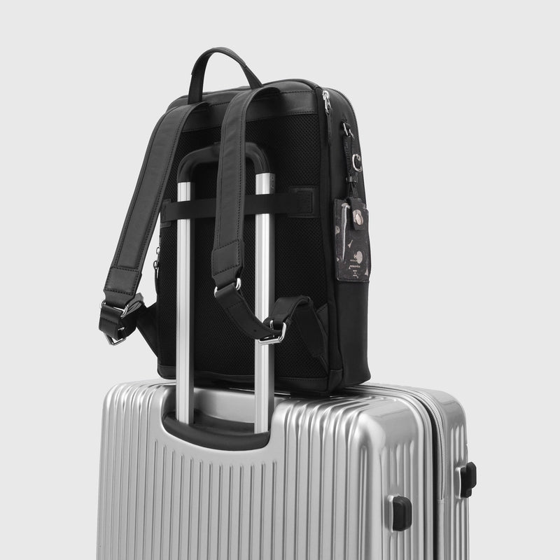 ￥【予約商品｜12月中旬お届け】レザーリュック「（無題）（丸）」Sanae Sasaki