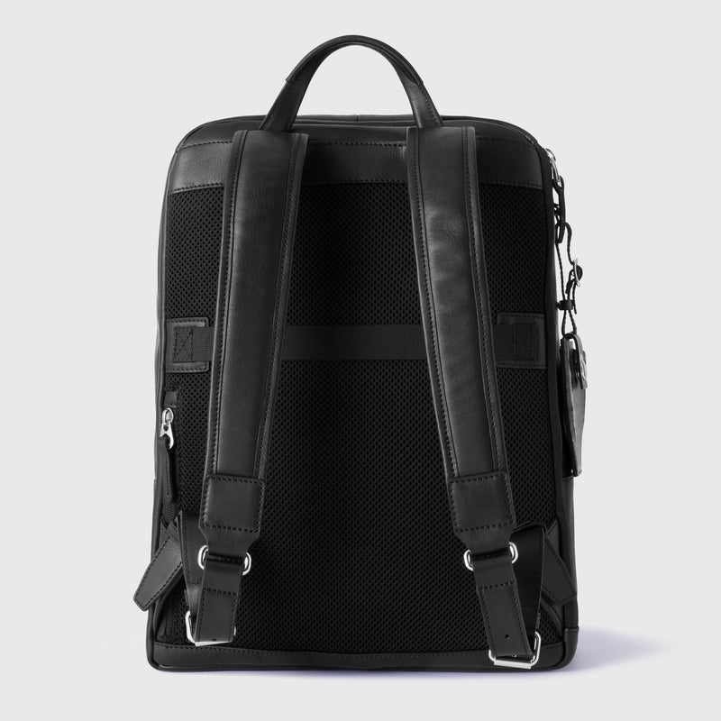 ￥【予約商品｜12月中旬お届け】レザーリュック「（無題）（丸）」Sanae Sasaki