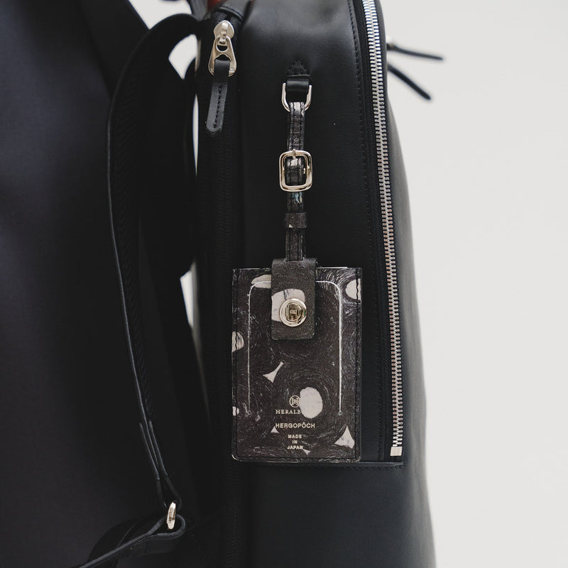 ￥【予約商品｜12月中旬お届け】レザーリュック「（無題）（丸）」Sanae Sasaki