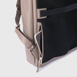 ￥【予約商品｜12月中旬お届け】レザーリュック「楽譜」Kaoru Iga