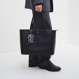 ￥【予約商品｜12月中旬お届け】レザートートバッグ「（無題）（丸）」Sanae Sasaki