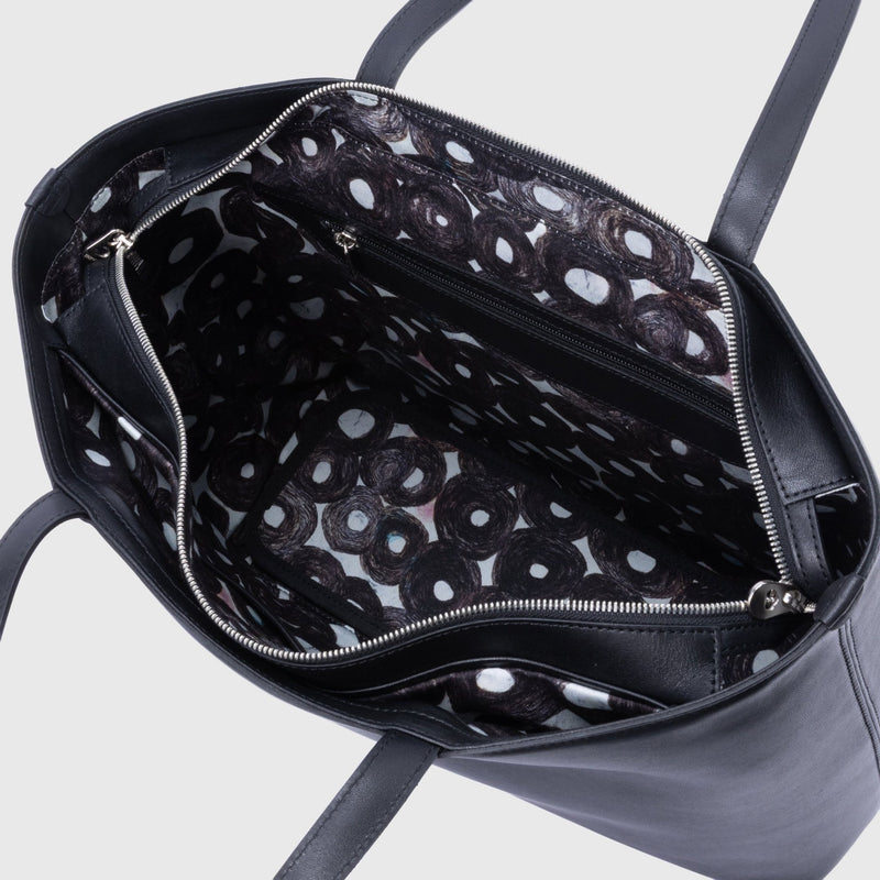 ￥【予約商品｜12月中旬お届け】レザートートバッグ「（無題）（丸）」Sanae Sasaki