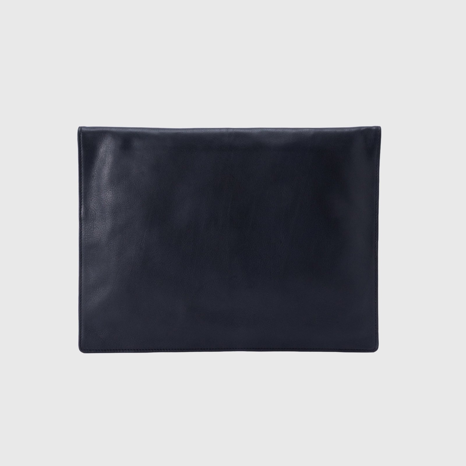 レザーPCケース「（無題）（丸）」 – HERALBONY