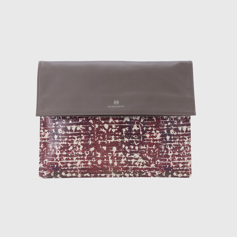 ￥【予約商品｜12月中旬お届け】レザーPCケース「楽譜」Kaoru Iga