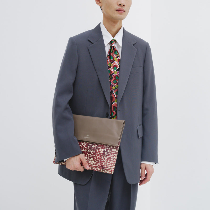 ￥【予約商品｜12月中旬お届け】レザーPCケース「楽譜」Kaoru Iga