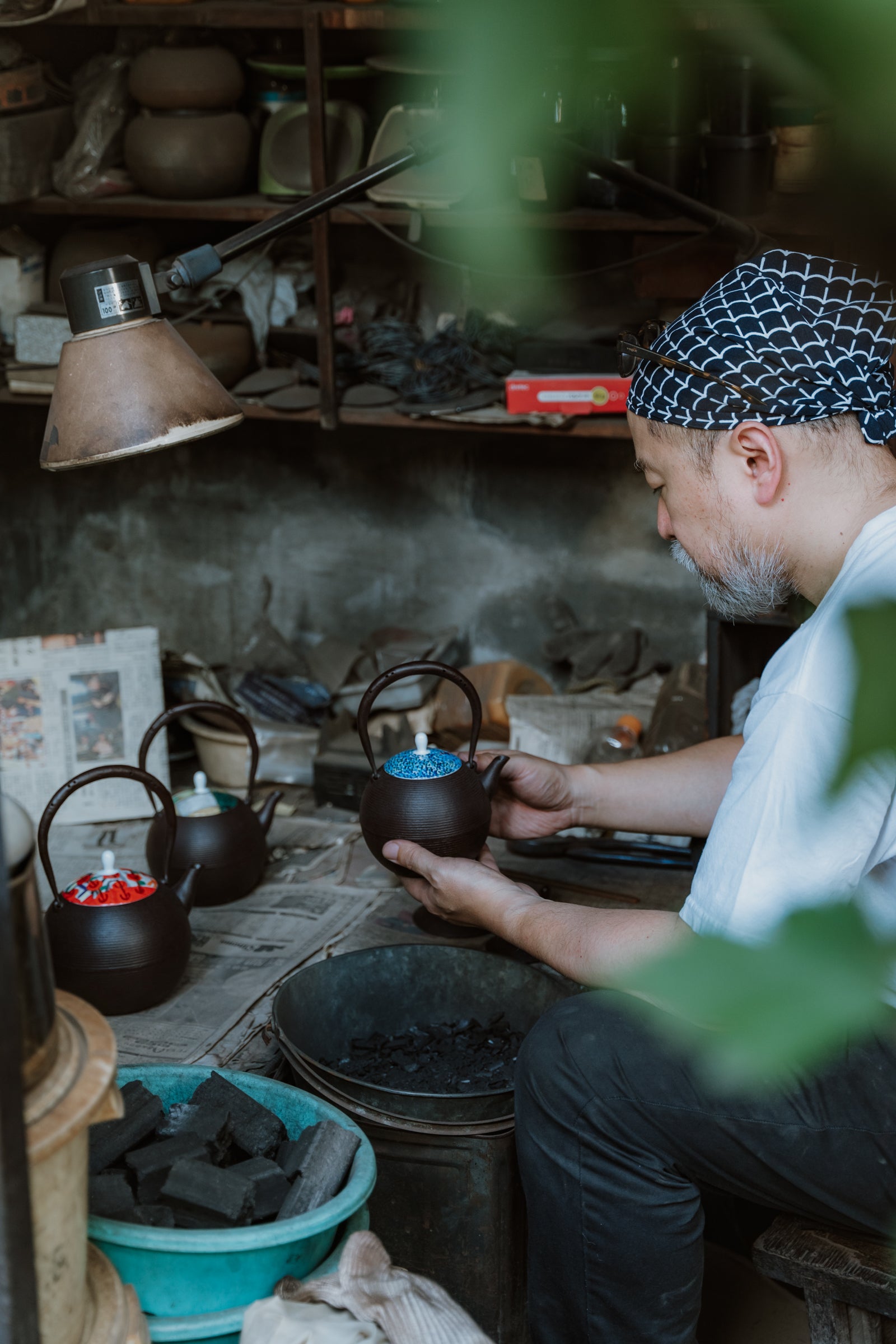 南部鉄器　有名人作 南部鉄器400年の焼型技術を現代に伝える伝統工芸士「菊地真吾」の南部
