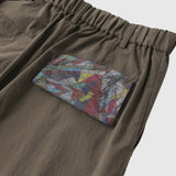 Short "origami" en maille respirante