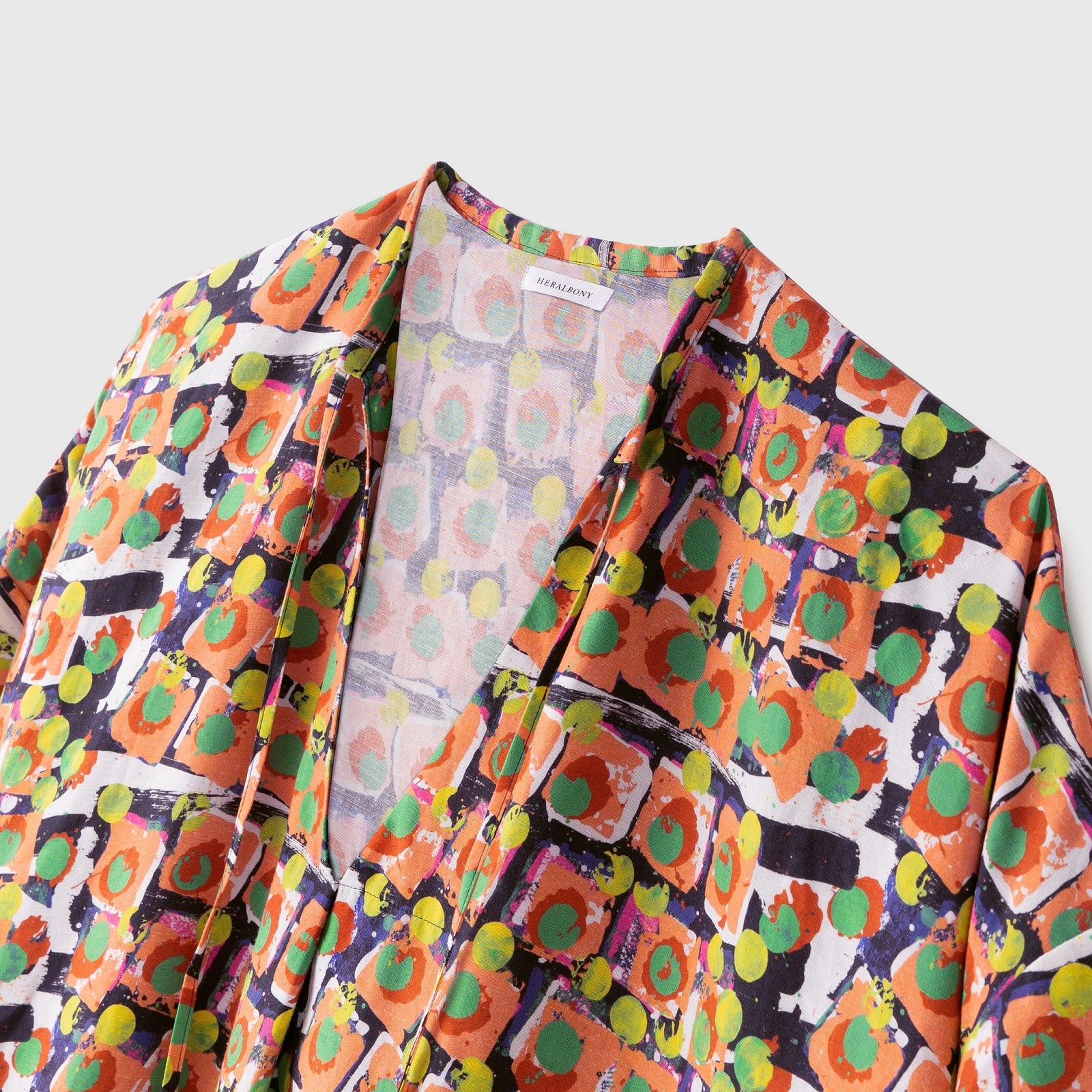 リネンワンピース「タイトル不明」 – HERALBONY