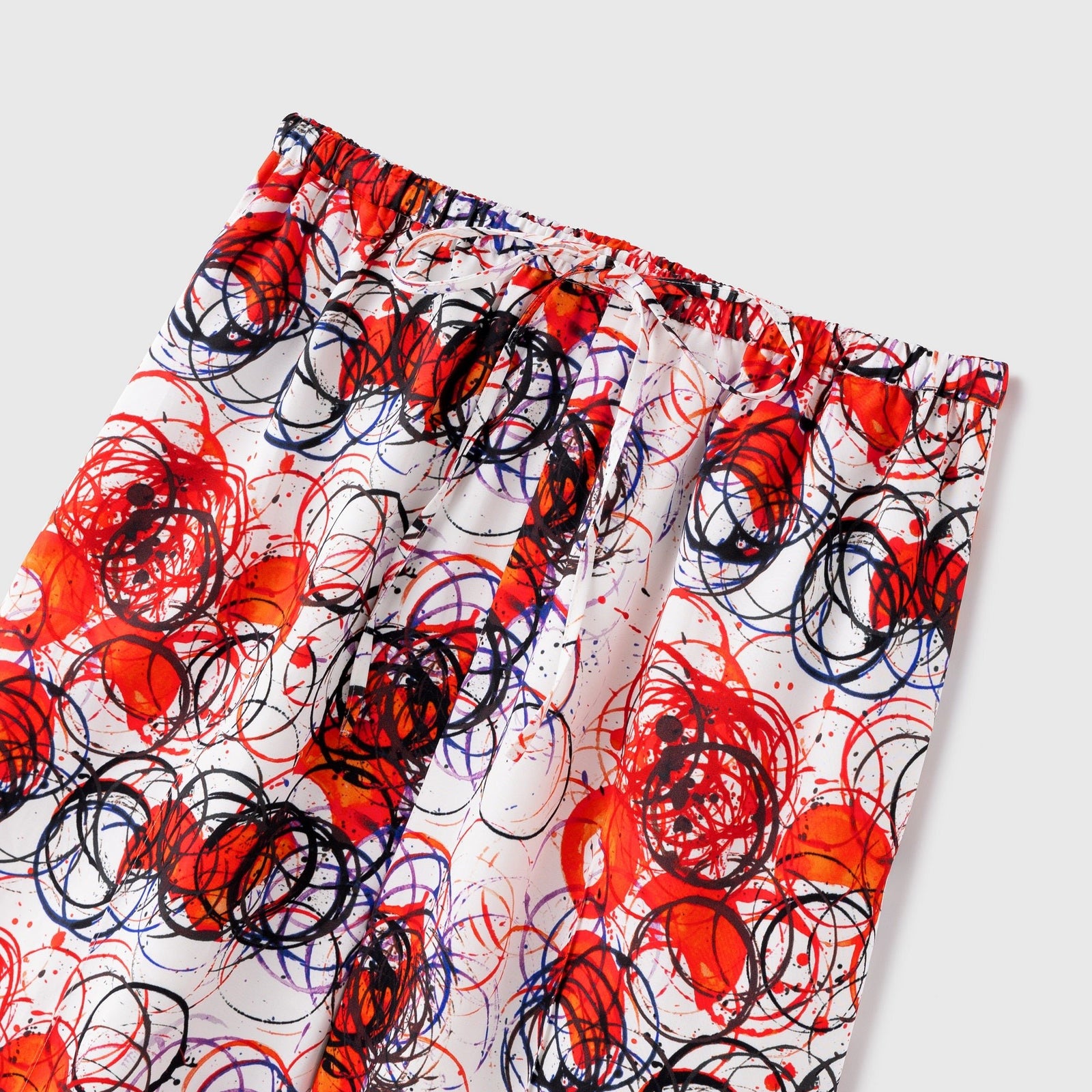 サテンパンツ「タイトル不明」 – HERALBONY