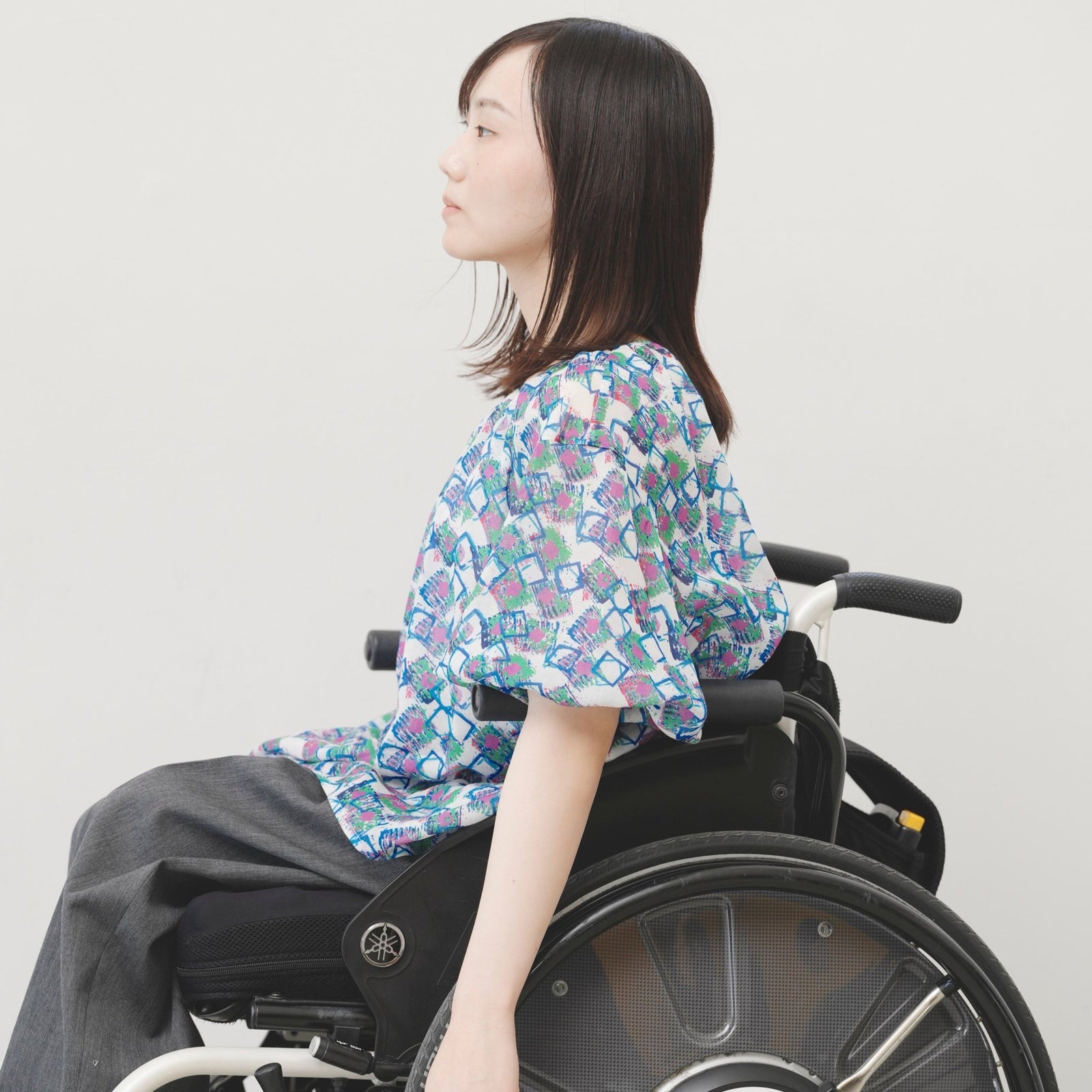 シフォンブラウス「タイトル不明」 – HERALBONY