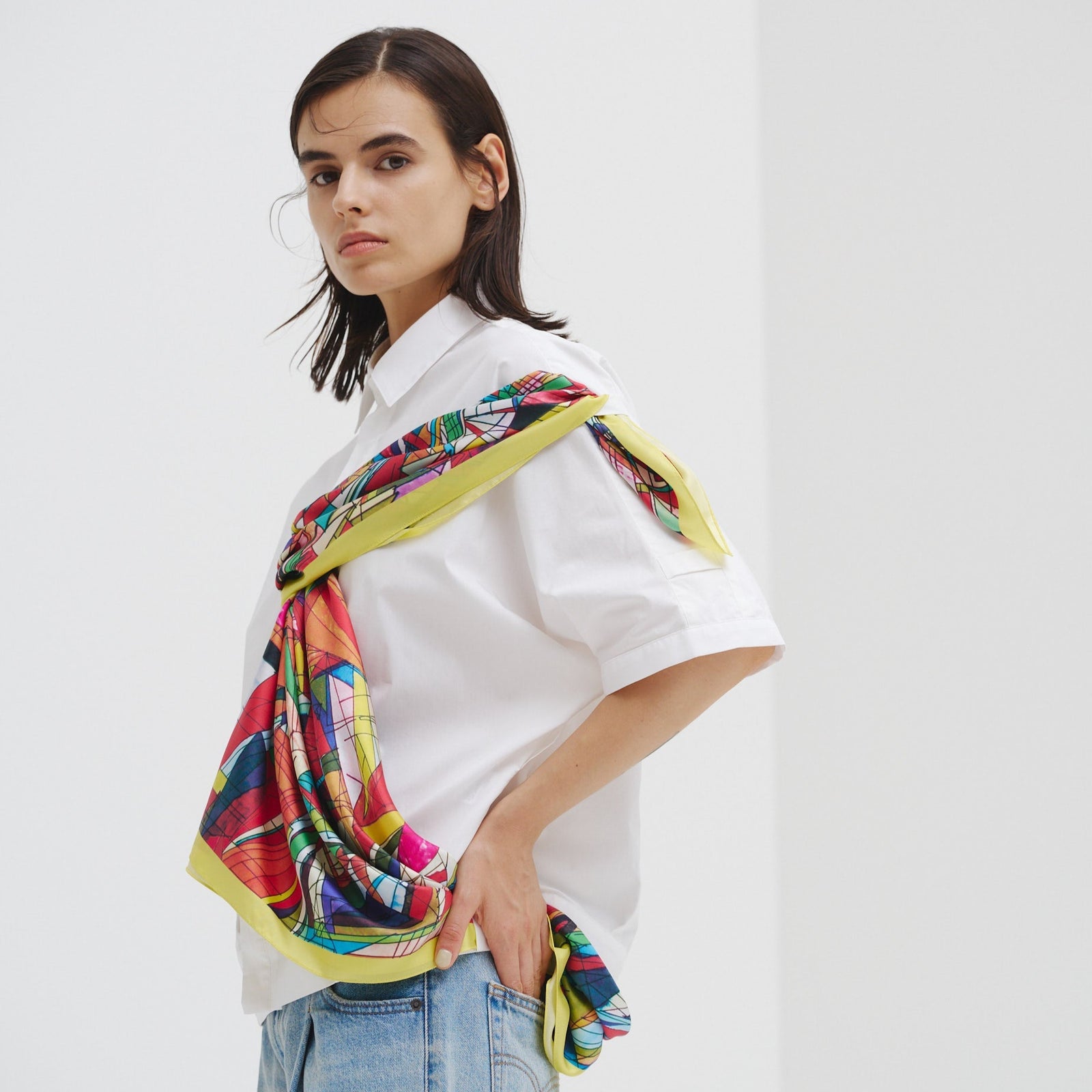 スカーフループ付きショートシャツ – HERALBONY