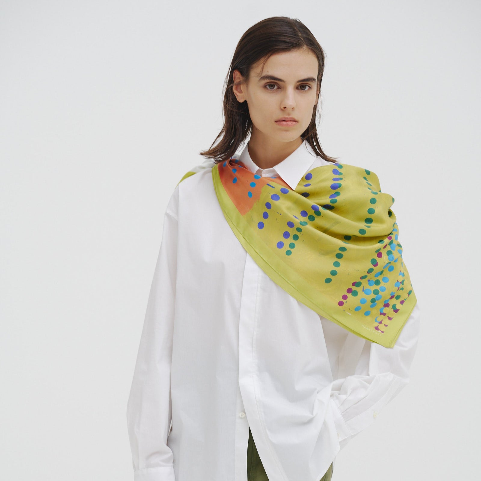 9hl-0000-sh13-1-6991732_1600x.