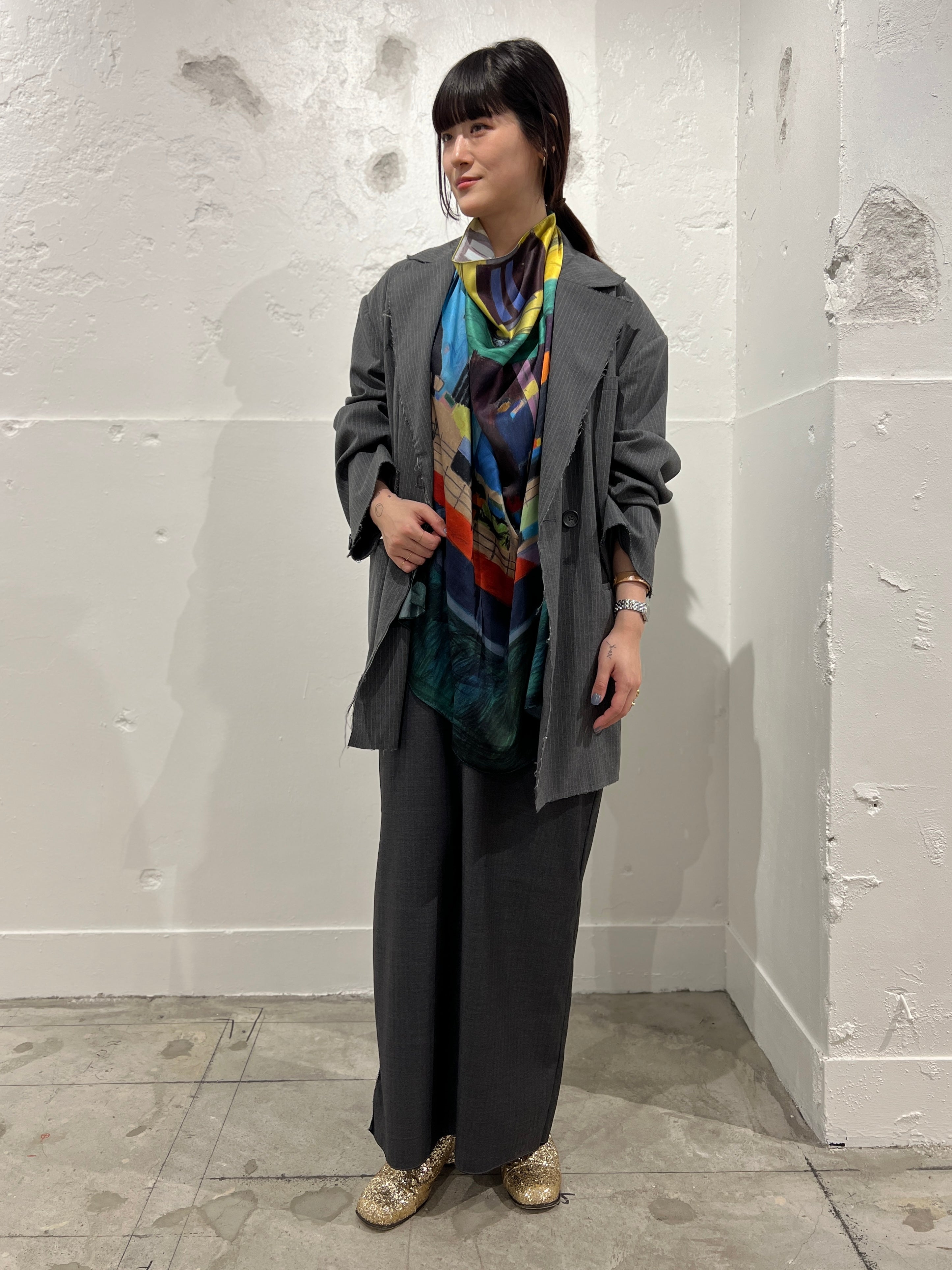 ヘラルボニー　スカーフ シルクスカーフ「ヴェネチアのフルーツ船」 – HERALBONY