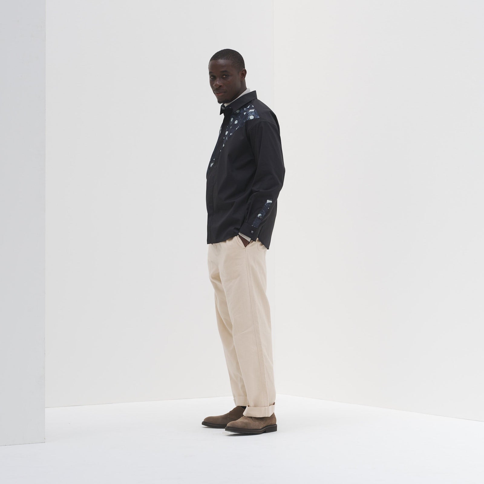 HERALBONY ヘラルボニー デザインシャツ ショルダー切替（無題）（丸） デザインシャツ（ショルダー切替）ブラックB「（無題）（丸