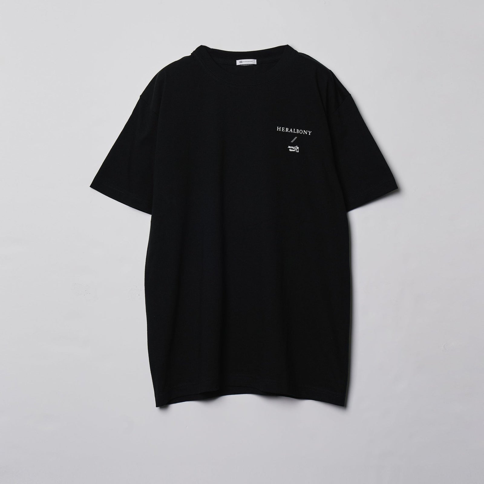 APPI JAZZY SPORT｜HERALBONY】 限定Tシャツ「（無題）（角）」