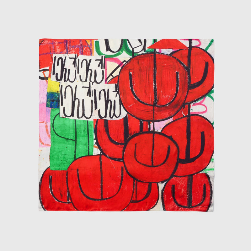 ￥シルクサテンスカーフ「apples」（Paris Edition）Nozomi Fujita