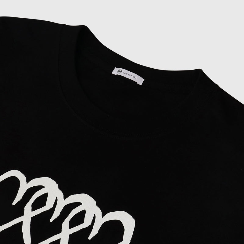 HEART】Logo T-Shirt Horizontal Triple Heart Black – HERALBONY