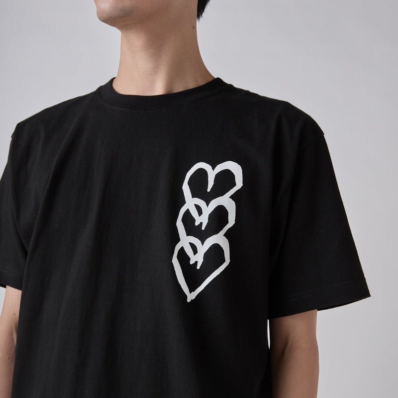 【RILY Heart Logo 黒】三代目 今市隆二 ハートロゴTシャツ XL HEART】Logo T-Shirt Vertical Triple Heart Black – HERALBONY