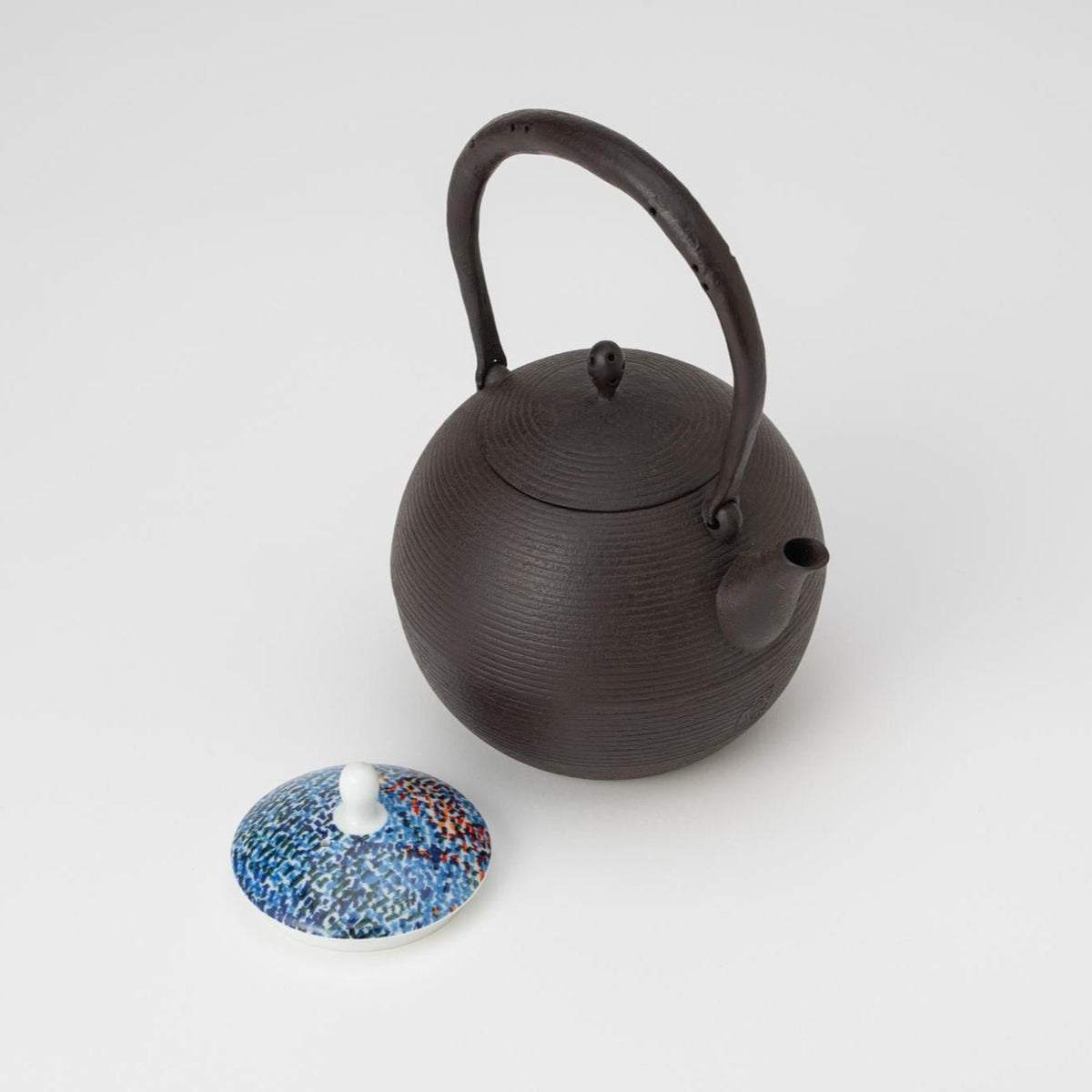 予約商品】[鈴木盛久工房×HERALBONY]南部鉄器「（無題）（青）」（小）