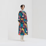 ￥クルーネックワンピース「地球を美しくしようと言う真鍋さん」Ikkei Okukameya