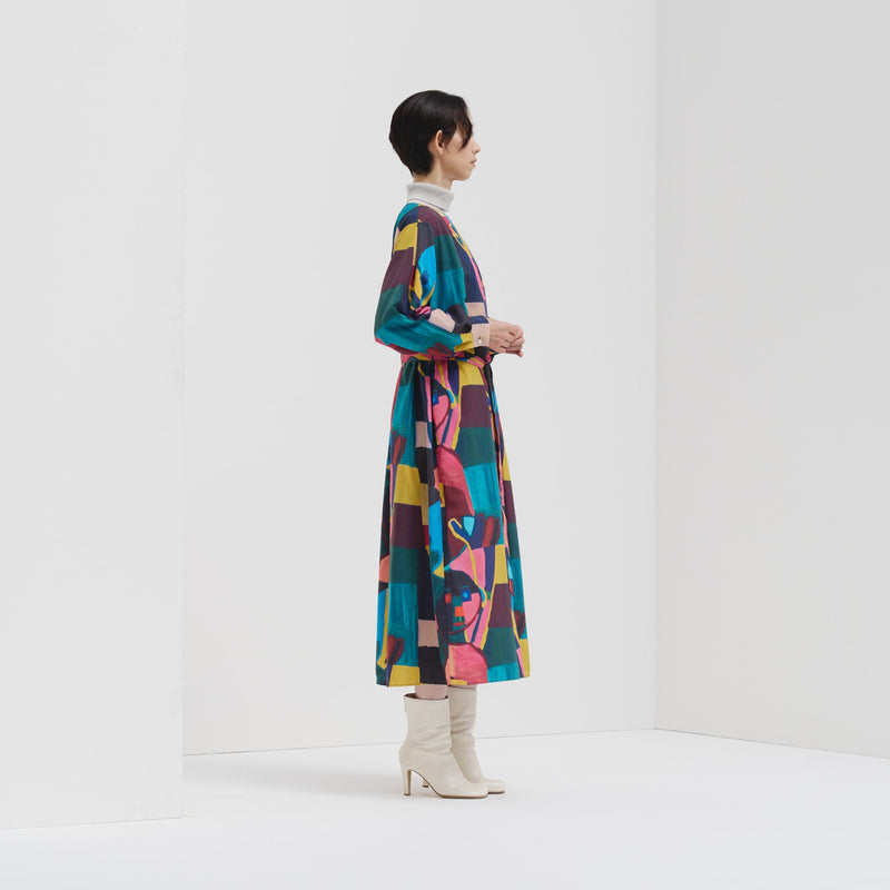 ￥クルーネックワンピース「地球を美しくしようと言う真鍋さん」Ikkei Okukameya