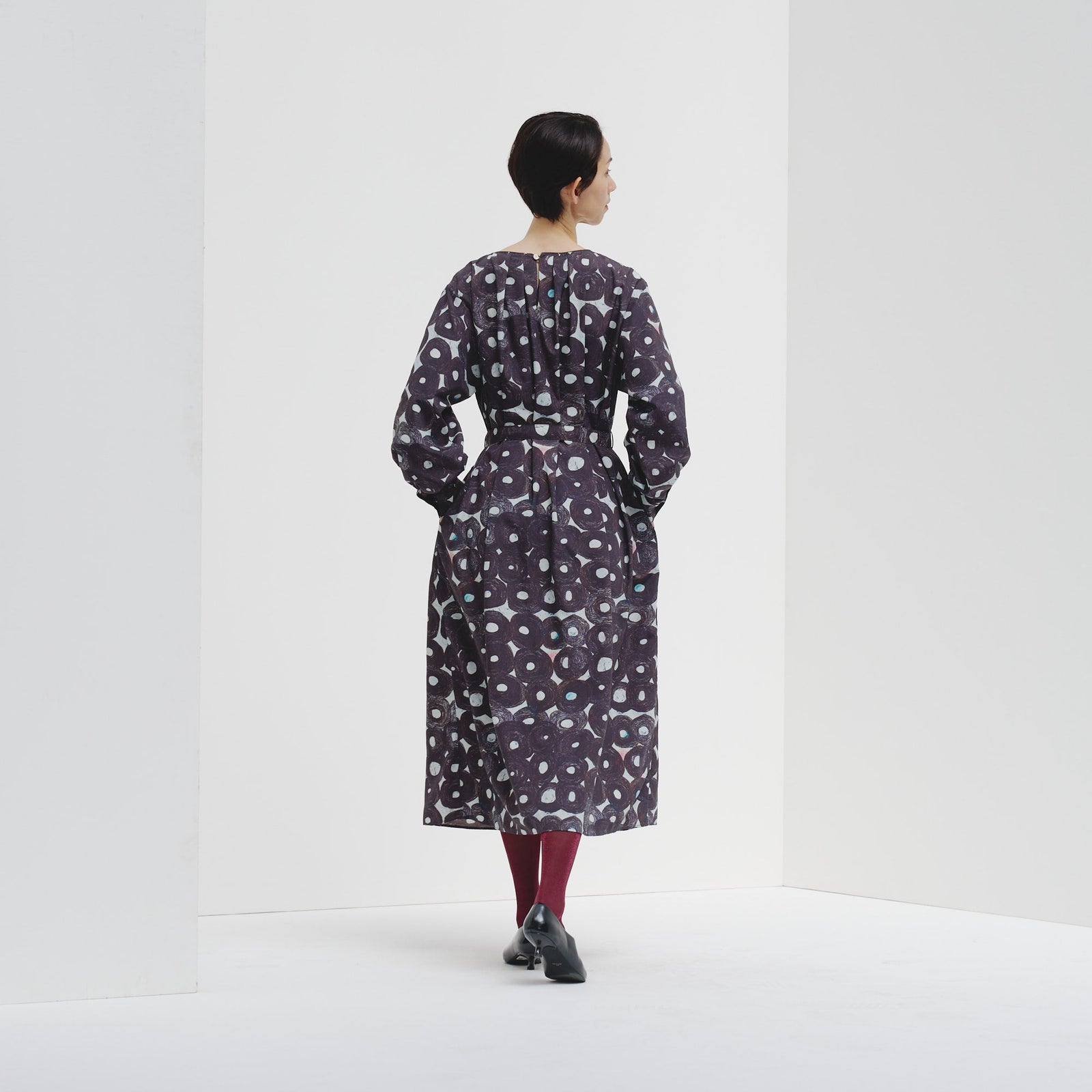 現行品 HERALBONY クルーネックワンピース「（無題）（丸）」 クルーネックワンピース「（無題）（丸）」 – HERALBONY