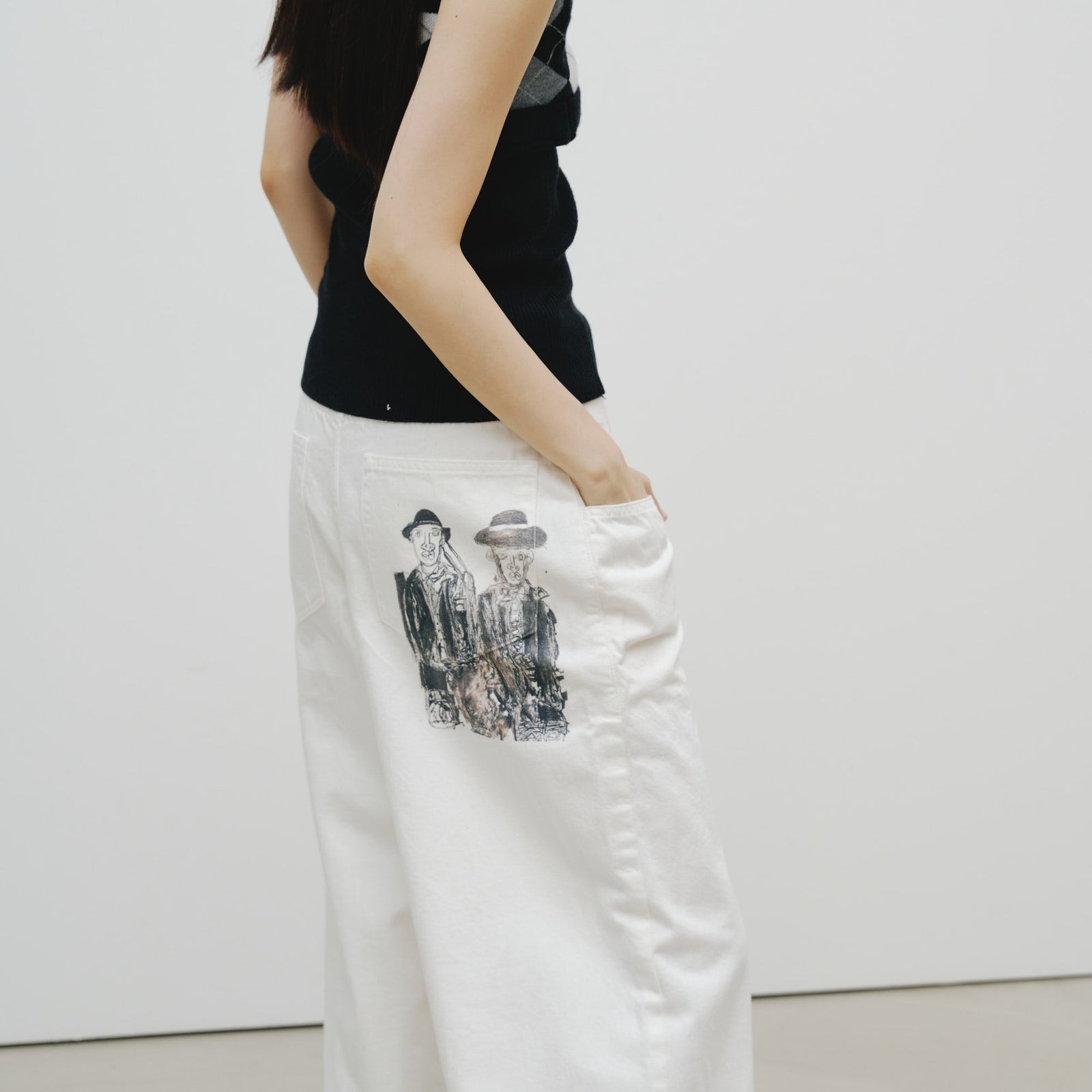 デニムパンツ「タイトル不明」 – HERALBONY