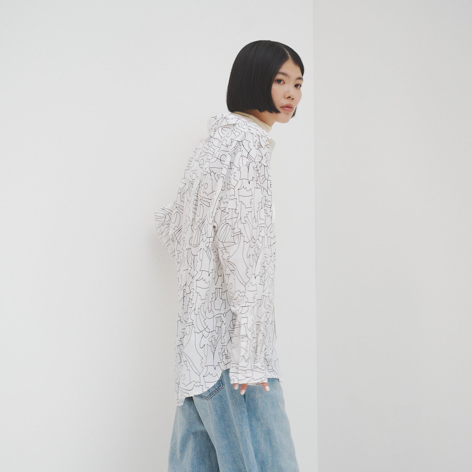 ヘラルボニー【夏の魔物】シャツ デザインシャツ（ショルダー切替）「夏の魔物」 – HERALBONY