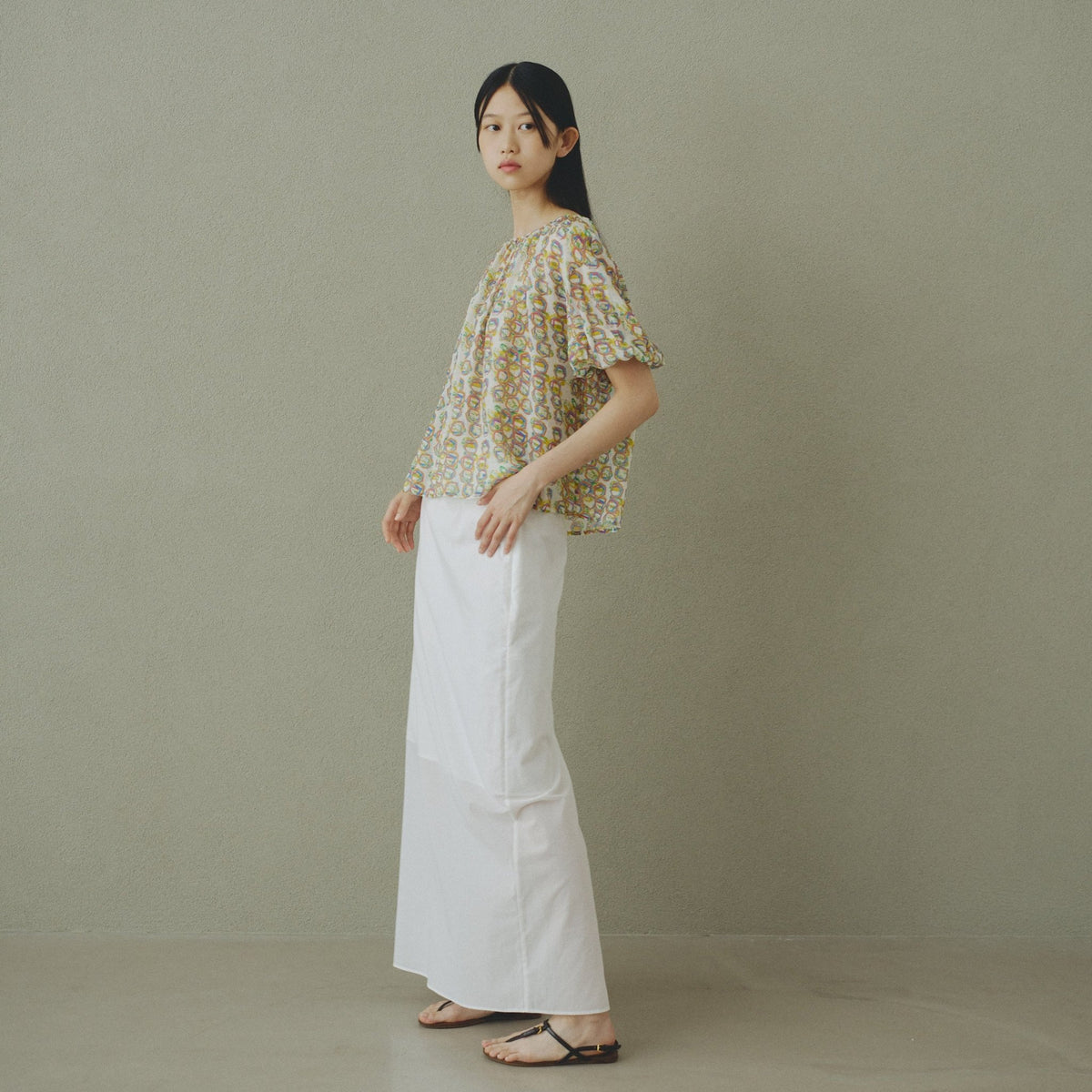 現行品 HERALBONY ヘラルボニー シフォンブラウス「タイトル不明」 シフォンブラウス「タイトル不明」 – HERALBONY