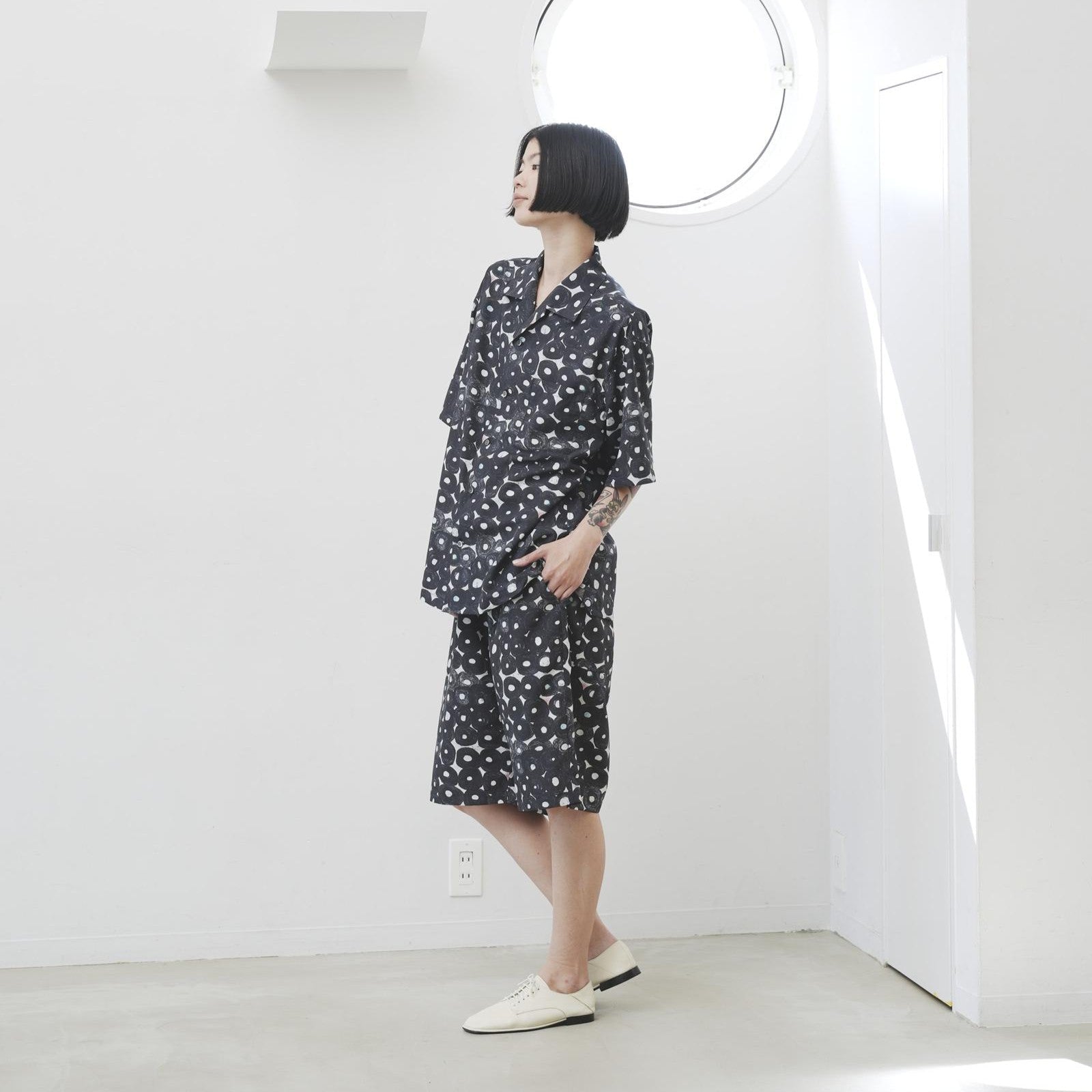 オープンカラーシャツ「（無題）（丸）」 – HERALBONY