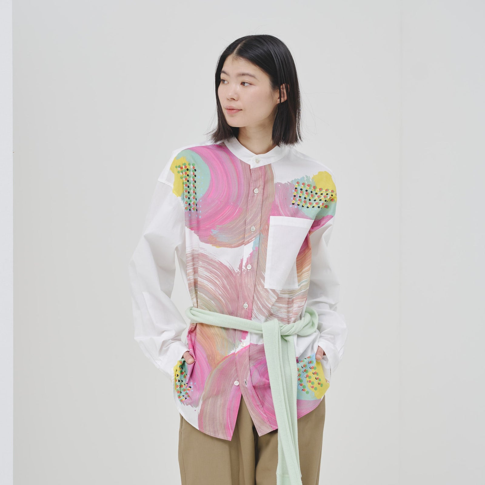 バンドカラーシャツ「タイトル不明」 – HERALBONY