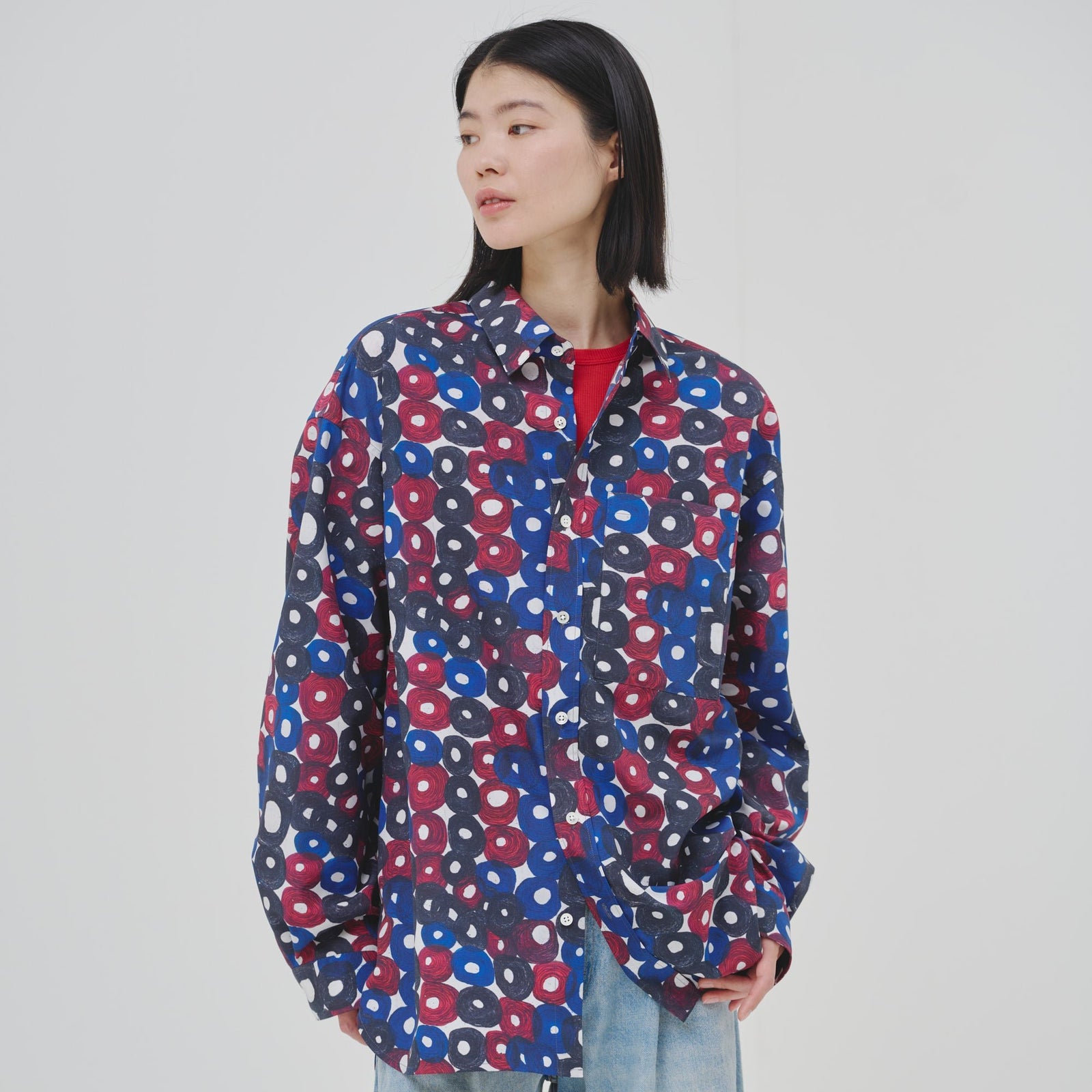 【美品】　ヘラルボニー　ブロードレギュラーカラーシャツ「（無題）（青）」 ブロードレギュラーカラーシャツ「（無題）」| HERALBONY