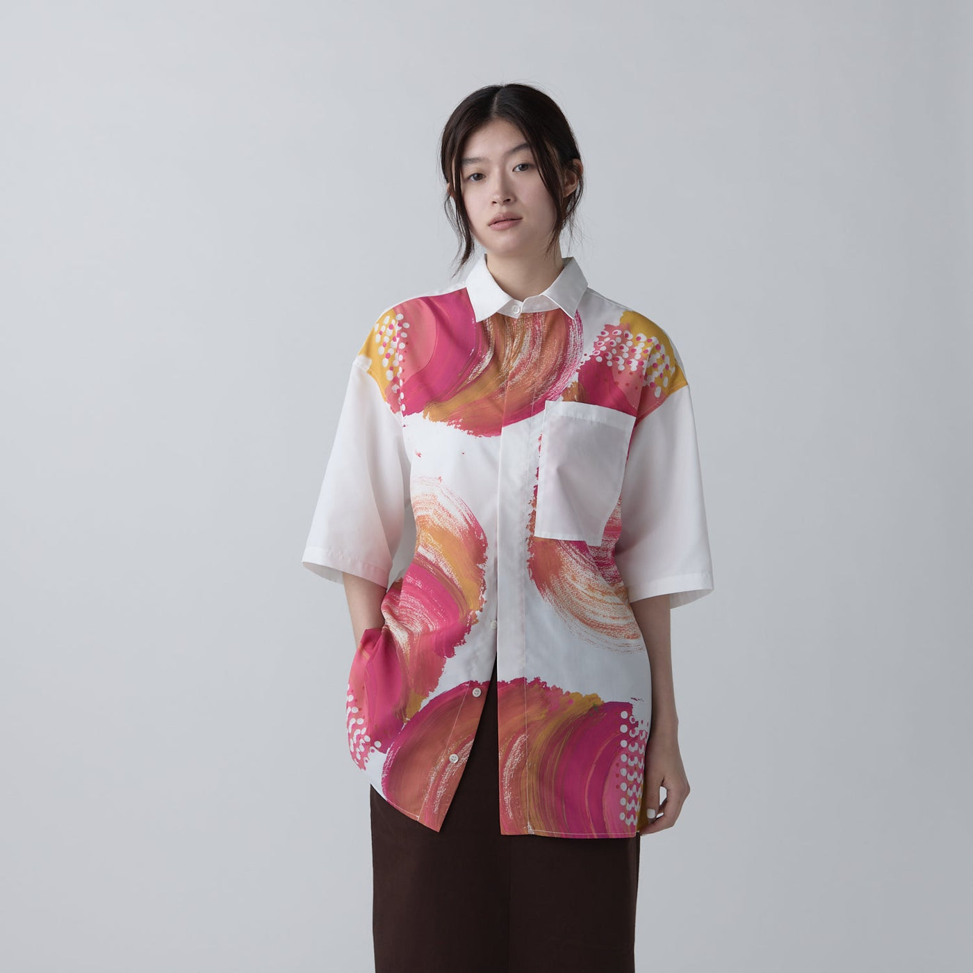 イージーケアアートパネル半袖シャツ「タイトル不明」 – HERALBONY