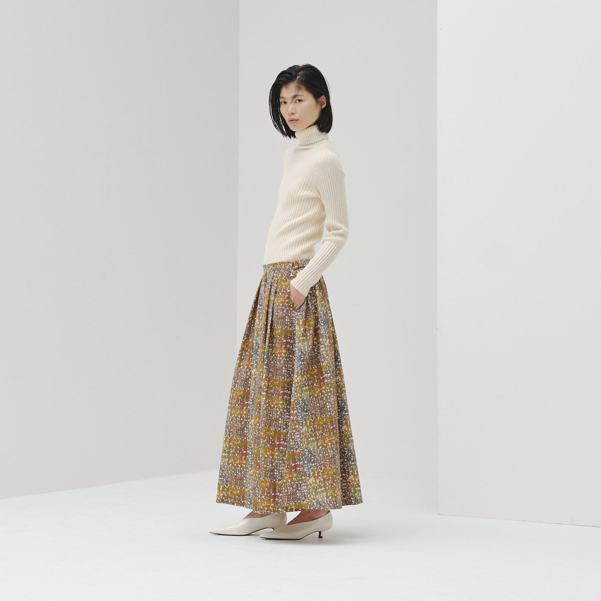 ボトムス – HERALBONY