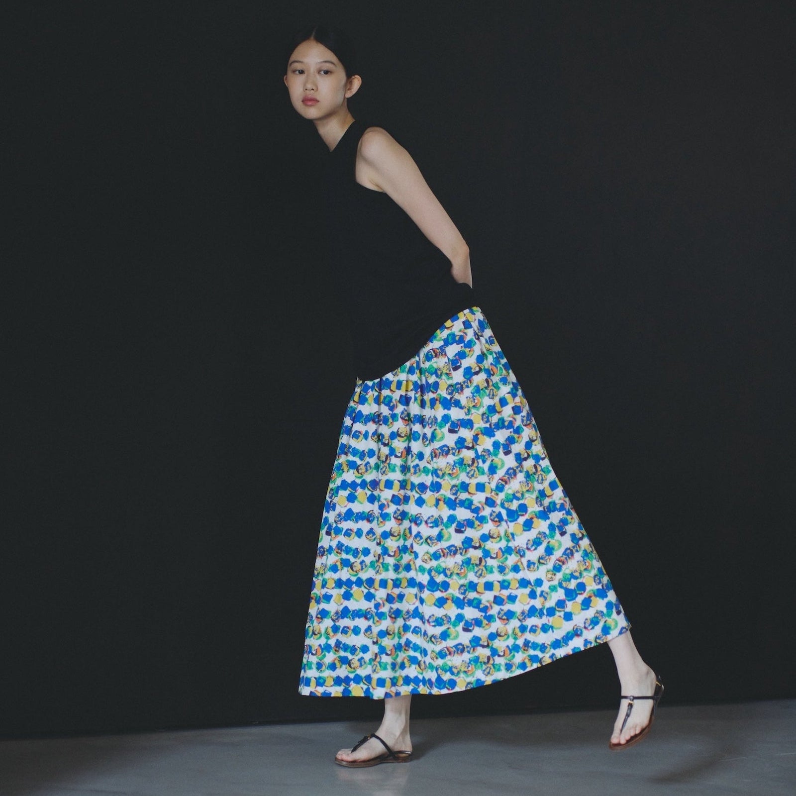 ヘラルボニー　フレアスカート「タイトル不明」　Takafumi Yamane フレアスカート「タイトル不明」 – HERALBONY