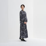 ￥サテンスカート「（無題）（丸）」Sanae Sasaki