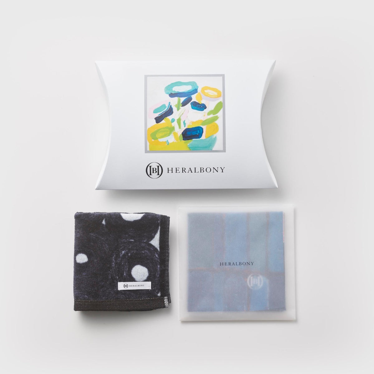 HERALBONY ヘラルボニー　ワンピース　（無題）（丸） Kuromaru HERALBONY ISAIアートピース「（無題）（丸）」