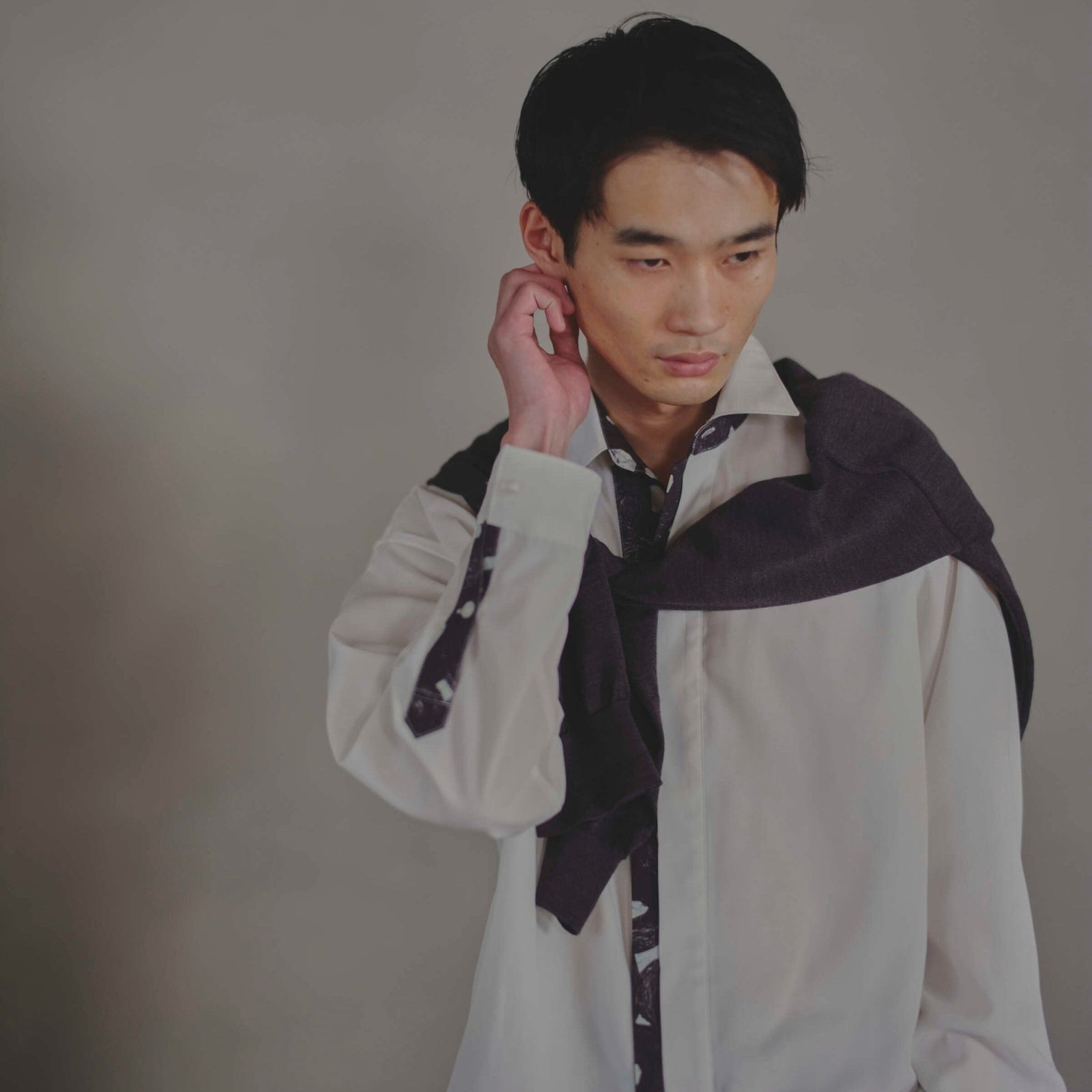 HERALBONY ヘラルボニー デザインシャツ（フライフロント）「迷路」 デザインシャツ（フライフロント）「迷路」 – HERALBONY