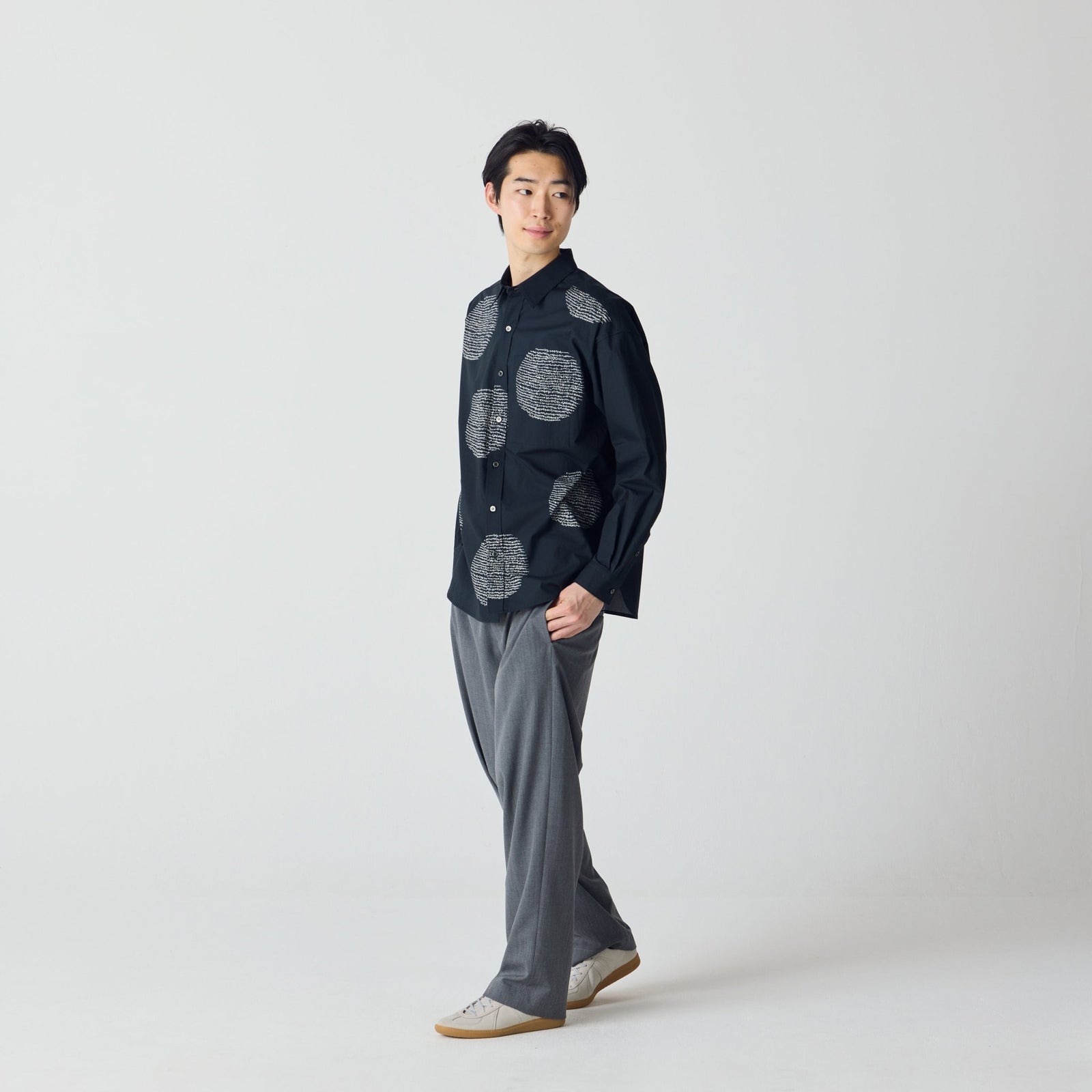 レギュラーカラーシャツ「marina-moji003」 – HERALBONY