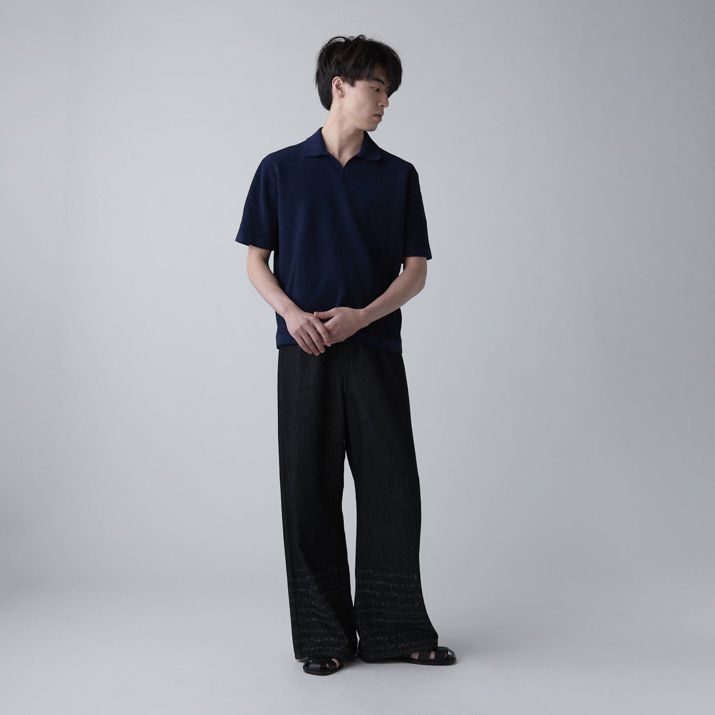marinaワイドデニム（ブラック）「marina-moji2」 – HERALBONY